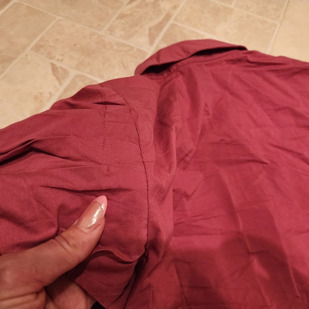 Worthington Women's Burgundy Button-Up Shirt Small - Picture 6 of 8